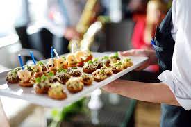 Perfect Corporate Catering Event on a Budget