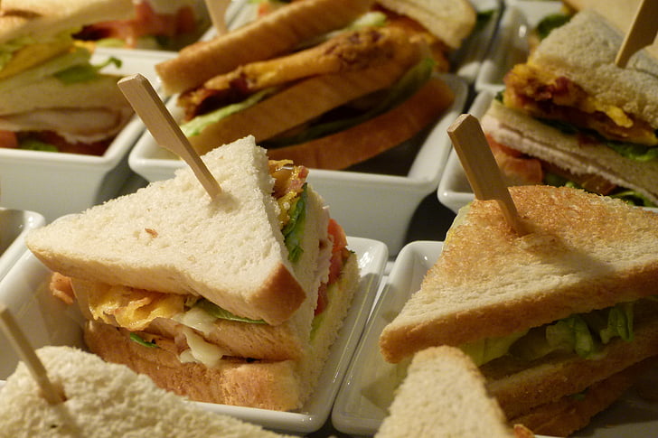 5 Sandwiches to Serve at a Wedding Catering Event